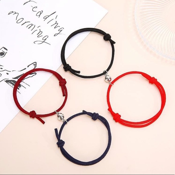 Couple Magnetic Bracelet - Picture 2 of 7